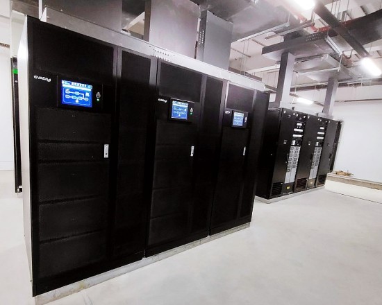 Evada HQ-M Series Modular UPS