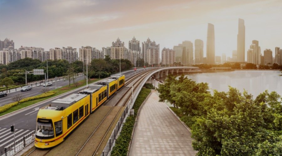 Solução UPS para transporte ferroviário